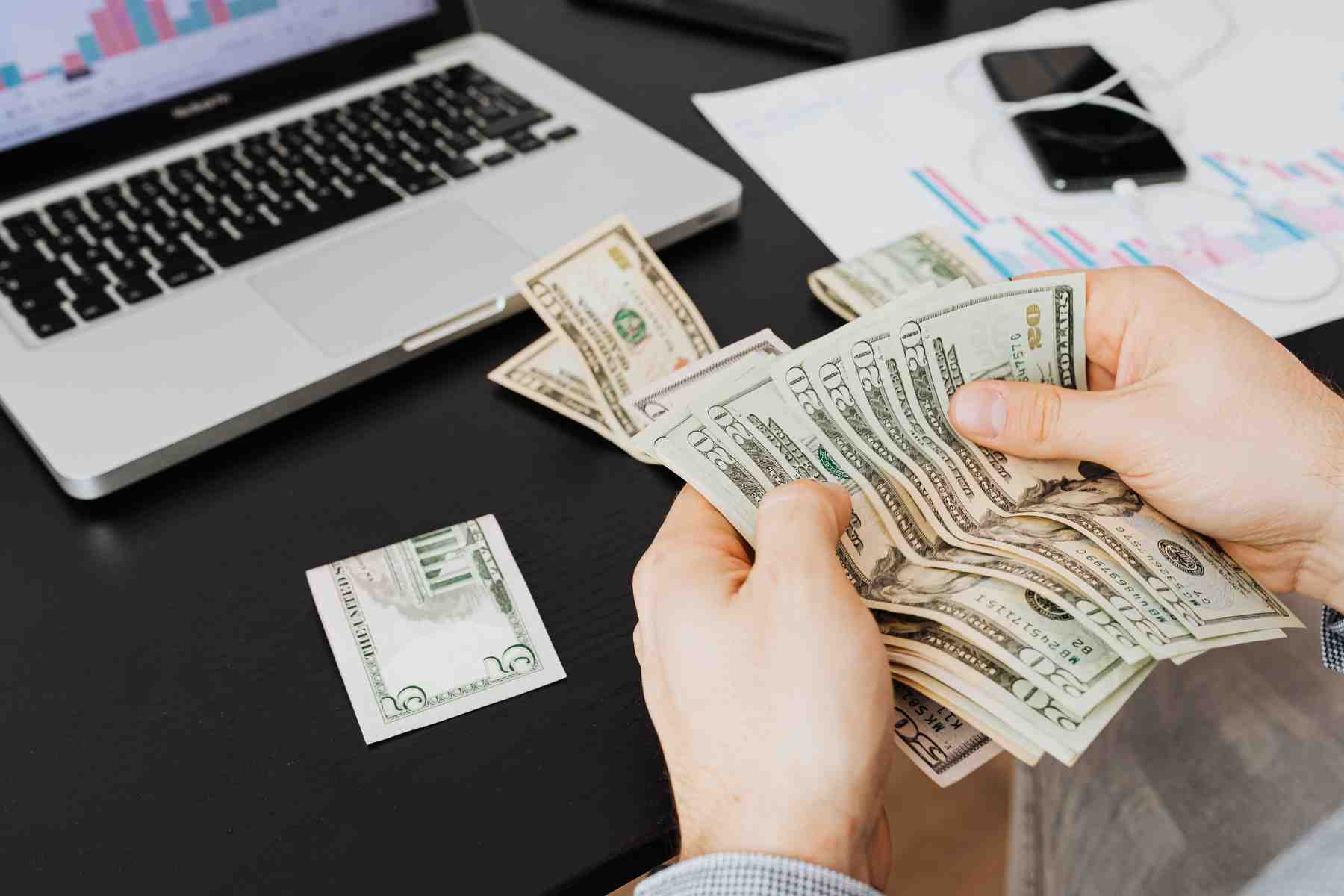 Memahami Hak dan Kewajiban Debitur dalam Perjanjian Kredit Bank