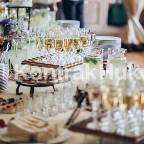 Kontrak jasa katering